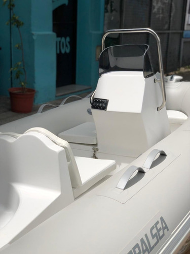 Imagen 7 de 10 de Bote Semirrigido Coralsea Hhc 360 25hp Lancha Ap Nautica