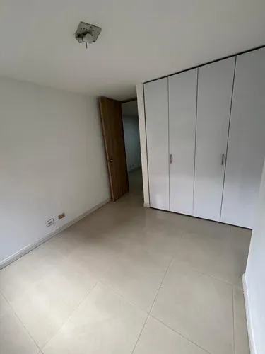 Se Vende Súper Cómodo Apartamento En Envigado Cumbres