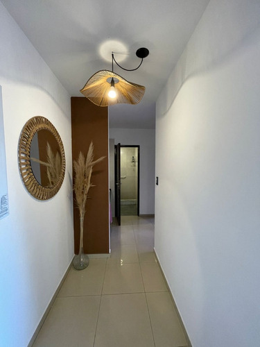 Carlos Paz - Departamento 2 Dormitorios Con Balcón, Cochera Y Amenities En Pleno Centro