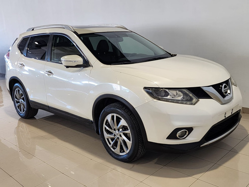 Nissan X-Trail 2.5 Exclusive 3 Row Mt