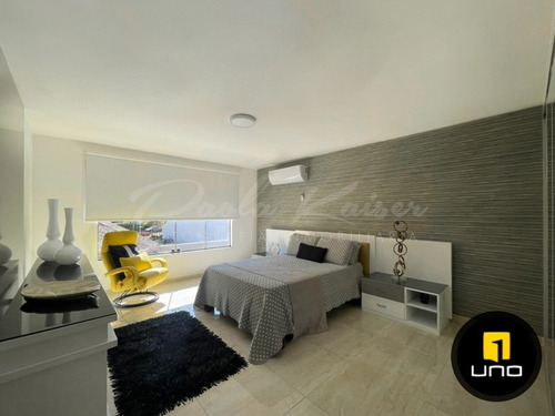 Imagen 8 de 15 de Hermosa Casa Con Piscina En Venta, Condominio Barrio Norte