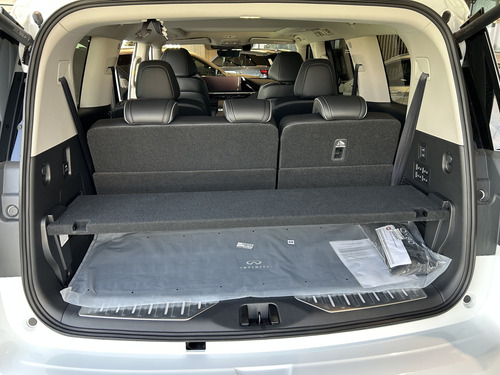 Infiniti QX80 Sensory 7 pasajeros
