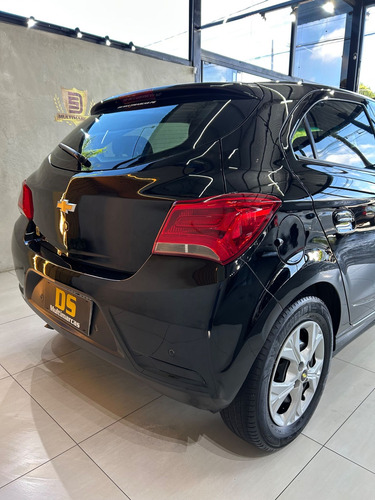 Chevrolet Onix HATCH LT 1.4 8V FlexPower 5p Mec.