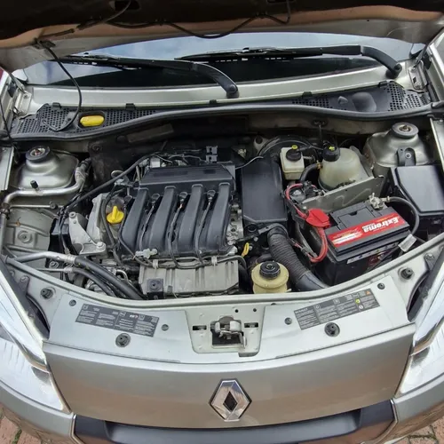 Renault Sandero 1.6 Automatic