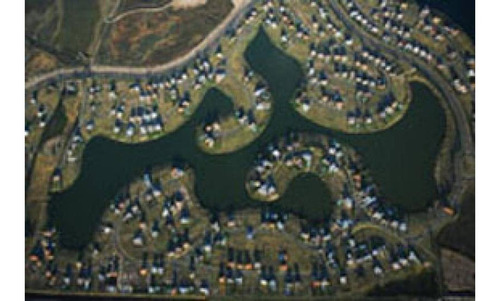 Imagen 3 de 4 de Lindísimo Lote Al Río Con Muelle En Barrio Sta. Catalina - V