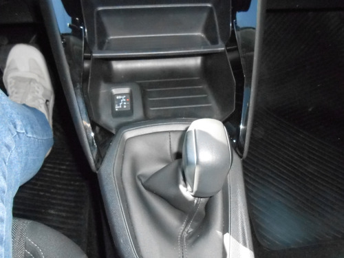 Peugeot 208 1.6 Active Tiptronic