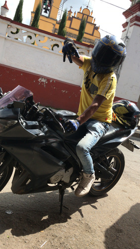 Moto De Batalla Yamaha Es Yamaha