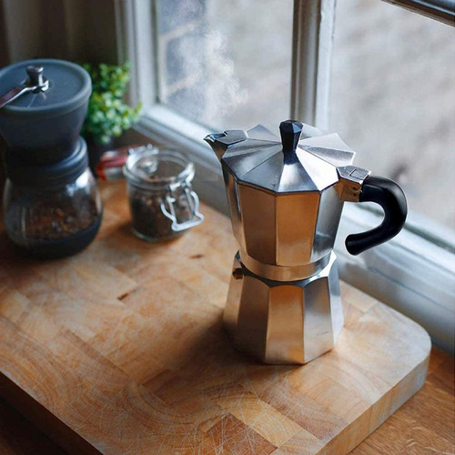 Cafetera Italiana Para 6 Tazas En Aluminio En Caja Moderna