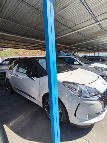 Ds Automobiles Ds3 1.2 Puretech 110 S&s So Chic 3p Mt 2018