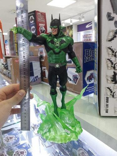 Diamond Select Dc Gallery Dark Nights Metal Batman Dawnbreak
