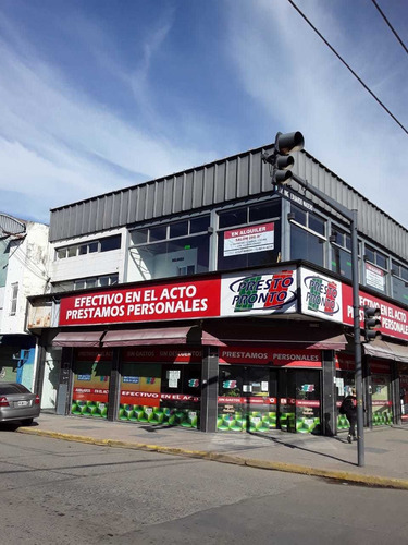 Imagen 2 de 11 de Del Viso/ En Alquiler / Salón 1*piso 280m2.