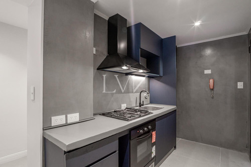 Venta Departamento 5 Ambientes Con Patio Recoleta