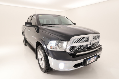 Dodge Ram 1500 5.7 V8 2017 Negra