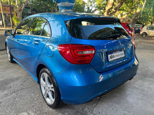 Imagen 5 de 22 de Mercedes-benz Clase A 1.6 A200 Urban B.efficiency 156cv