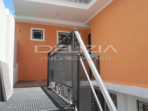 Venta De Casa En Merlo Centro