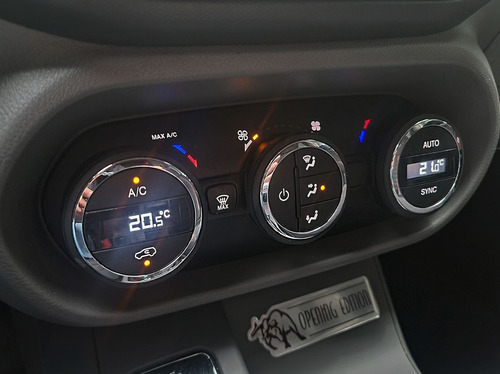 Imagem 11 de 17 de Fiat Toro 1.8 16v Evo Freedom Open Edition 2017