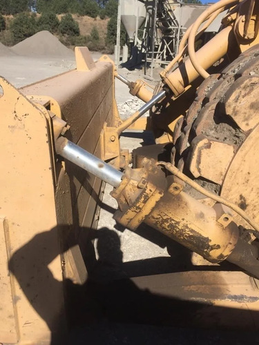 Imagen 5 de 10 de Topador Compactador Patas Cabra Caterpillar 824b Bremotors