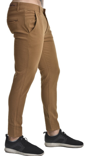 Imagen 2 de 5 de Pantalon Corte Chino Hombre Gabardina Elastizada Cropped