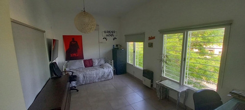 Venta Casa 5 Amb, Pileta, Galeria - Barrio Manzanares Chico Apto Crédito