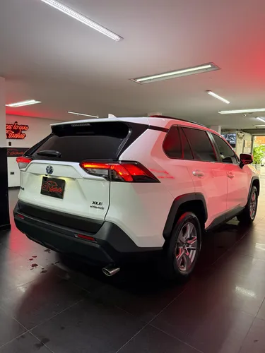 Toyota RAV4 2.5 Xle Hev 4X4 Cvt