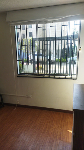 Alquilo Amplio Departamento Amoblado En Surco 03 Habitac 02 Baños /primer Piso