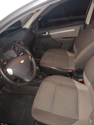 Imagem 10 de 11 de Chevrolet Celta