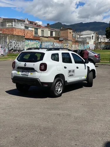 Renault Duster Zen 4x2 2025