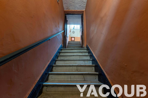 Ph En Venta - 4 Dormitorios 2 Baños - 270mts2 - Almagro