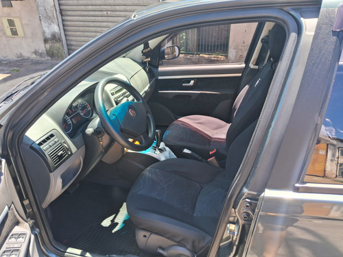 Fiat Siena 1.8 Hlx Flex Dualogic 4p