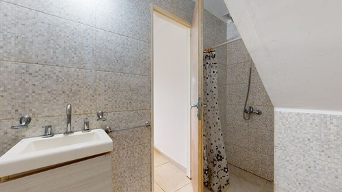 Casa De 5 Dorm. En Venta La Plata- Pileta Y Parque
