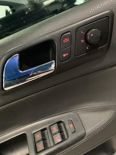 Vw Polo Sedan 1.6 Flex - Montes Car