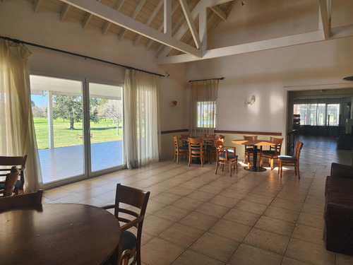 Venta Terreno En Barrio Los Jazmines Pilar Del Este