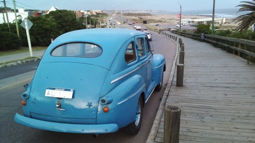 Ford Coustom