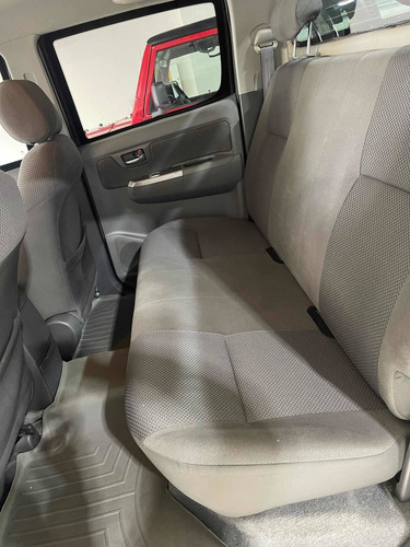 Imagen 9 de 14 de Toyota Hilux Kavak