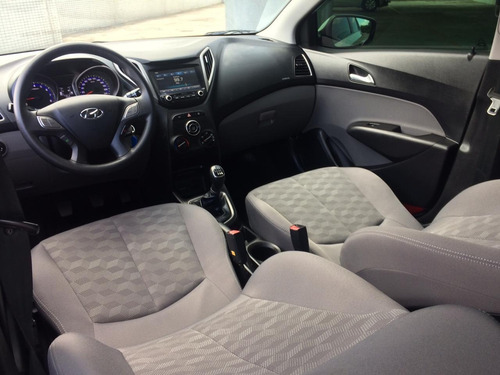 Hyundai Hb20s 1.6 Comfort Plus Flex 4p 2018