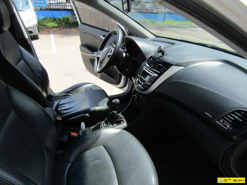 Hyundai I25 Accent Gl