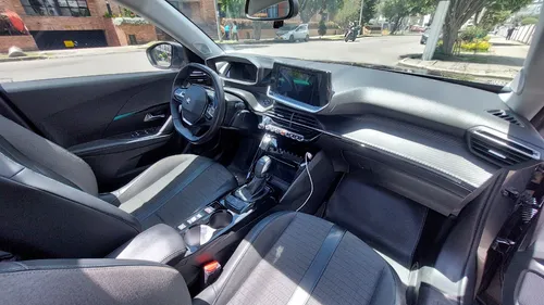 Peugeot 2008 1.2 Allure