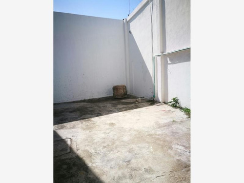 Imagen 7 de 12 de Nave Industrial En Venta Vergara Tarimoya