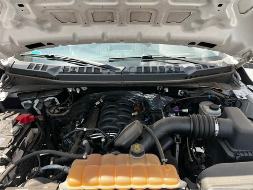 Ford F-150 5.0l Doble Cabina V8 4x4 At
