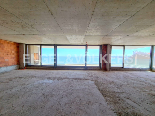 Imagen 2 de 9 de Espectacular Dúplex A Estrenar En Punta Gorda