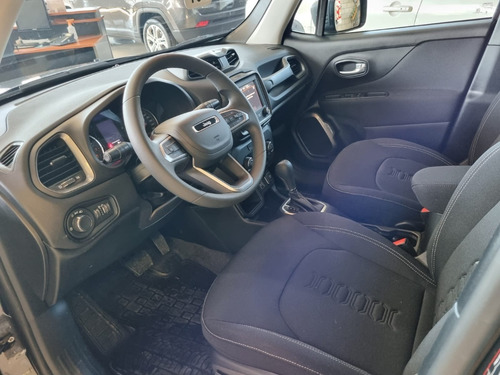 Imagen 15 de 21 de Jeep Renegade 1.8 Sport Mt5