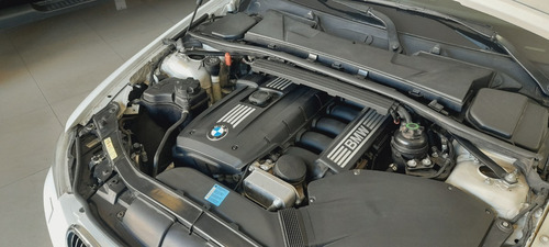 Imagen 12 de 12 de Bmw Serie 3 3.0 330i Sedan Executive
