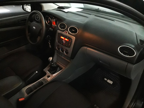 Ford Focus Exe Trend 1.6 Con Gnc 2011