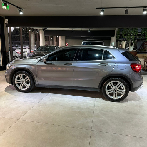 Mercedes-Benz Clase GLA 1.6 Gla200 Urban 156cv