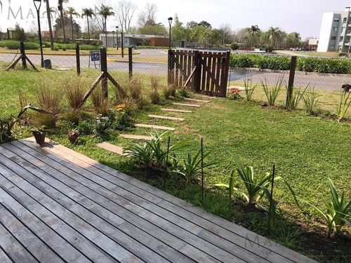 Departamento - Lagoon Pilar