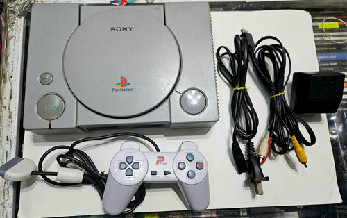 Consola Ps1 Playstation Fat Completa Laser 6 Puntos Local Mg (Usado)
