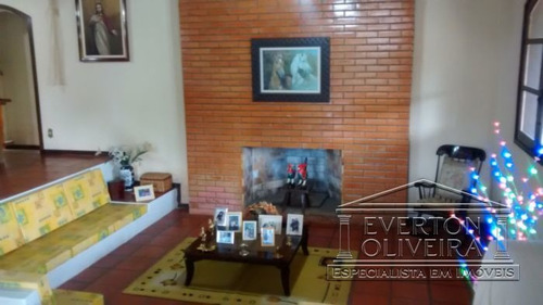 Chacara - Condominio Lagoinha - Ref: 8160 - V-8160