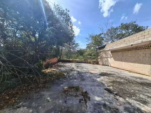Terreno De 3200 M2 Con Construccion De 600 M2 Seye, Yucatan