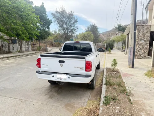 RAM Dakota 3.7 Slt Crew Cab 4x4 Mt