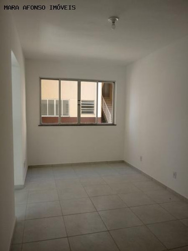 Imagem 2 de 8 de Apartamento Para Venda Em Teresópolis, Bom Retiro, 2 Dormitórios, 1 Banheiro, 1 Vaga - Ap090_2-567048